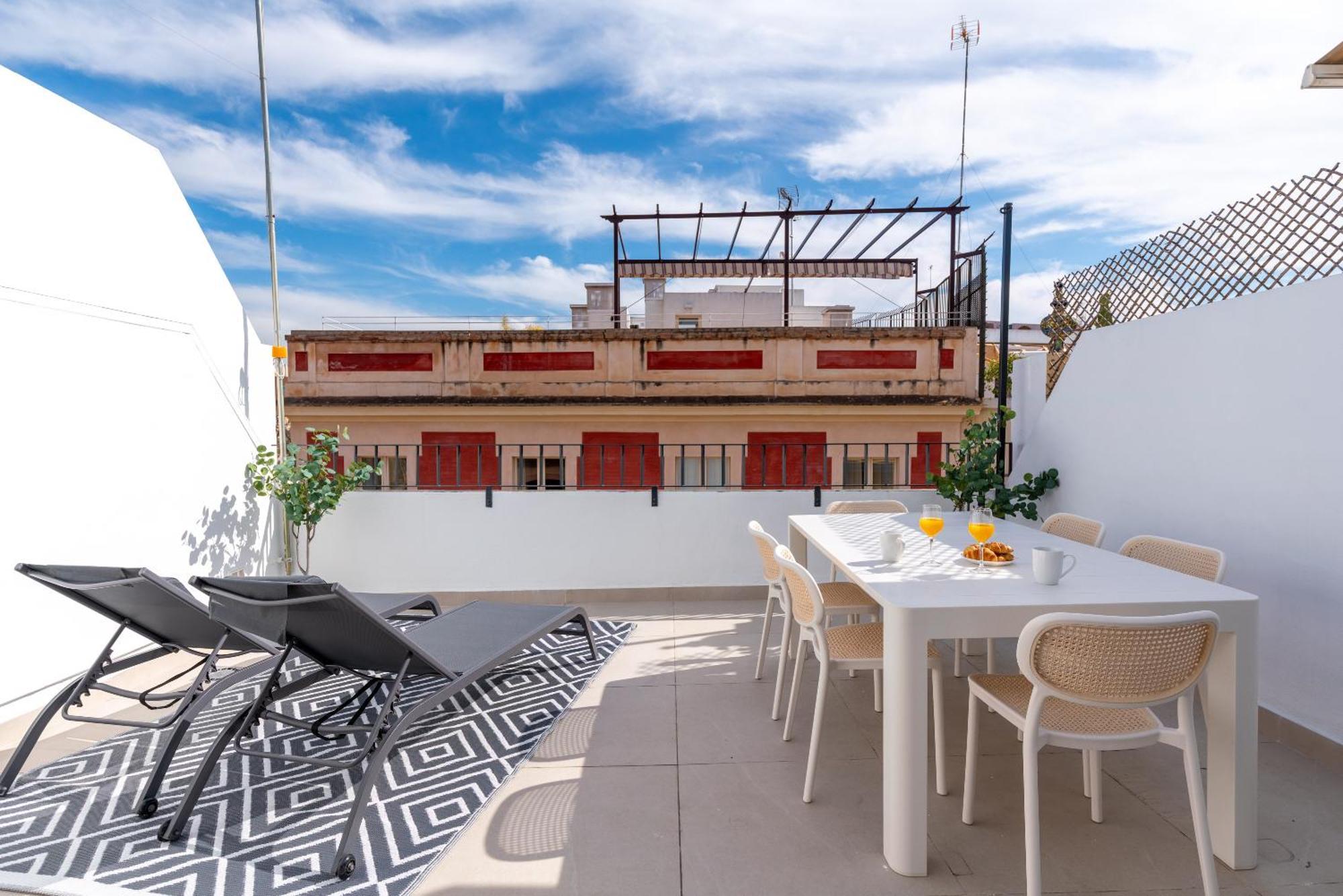 G4 Brand New San Bernardo Terraza Hébergement de vacances Séville