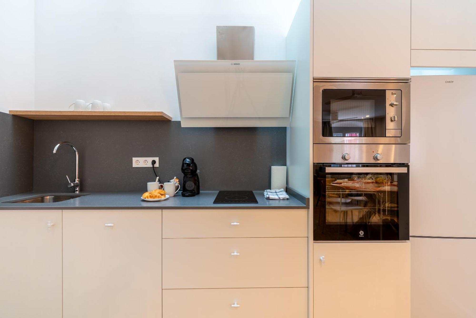 G4 Brand New San Bernardo Terraza * Seville