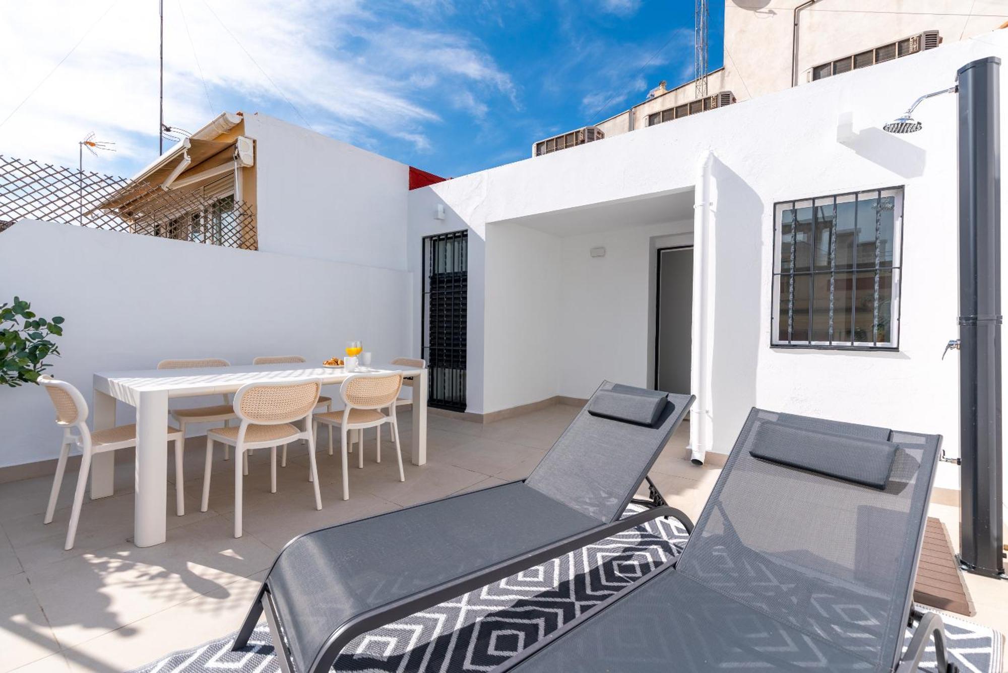 Holiday home G4 Brand New San Bernardo Terraza Seville